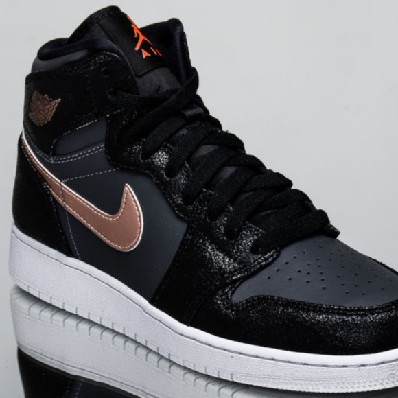 jordan retro 1 rose